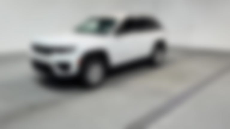 2024 Jeep Grand Cherokee vehicle photo