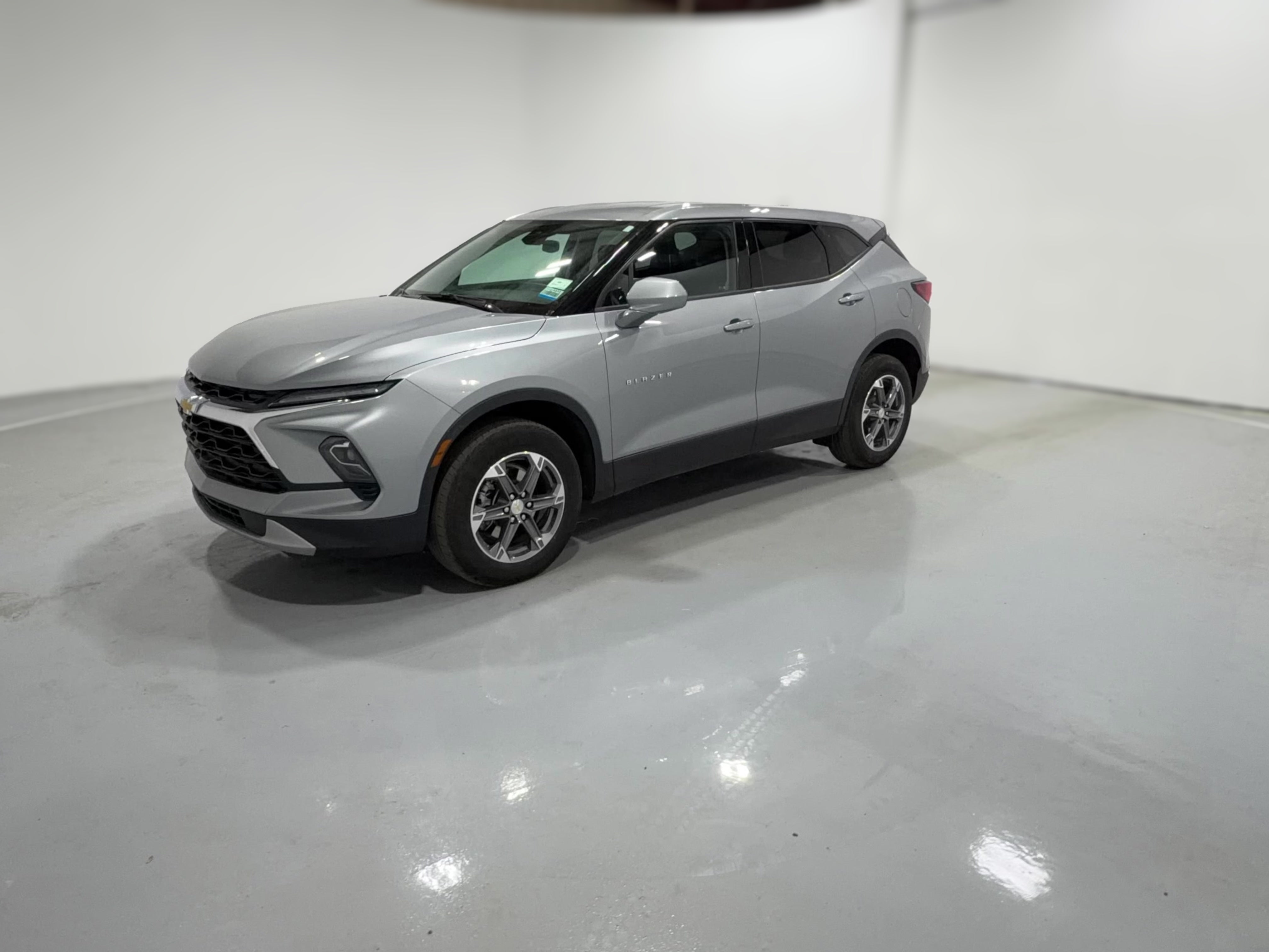 2025 Chevrolet Blazer 2LT - Photo 27