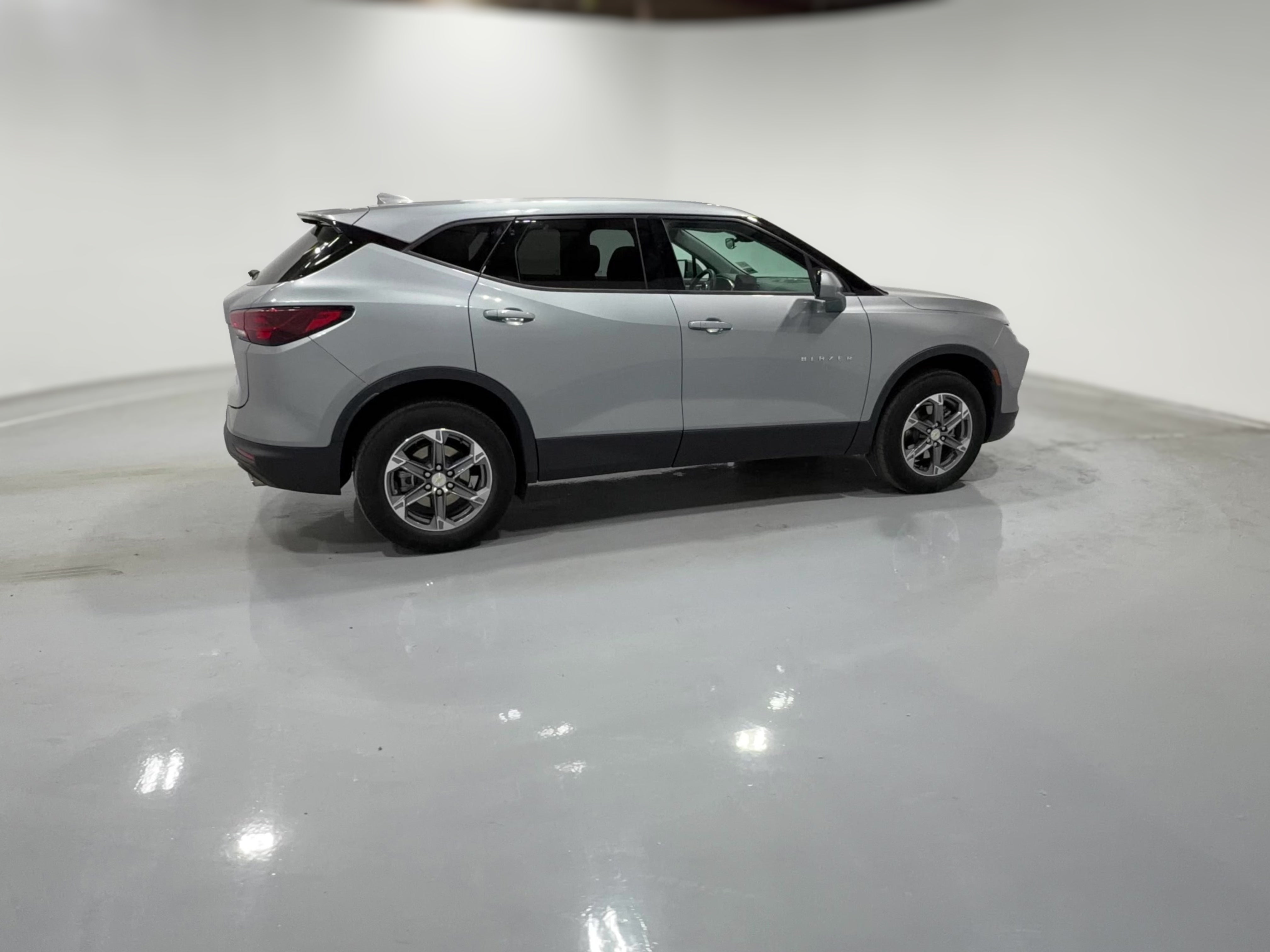 2025 Chevrolet Blazer 2LT - Photo 36
