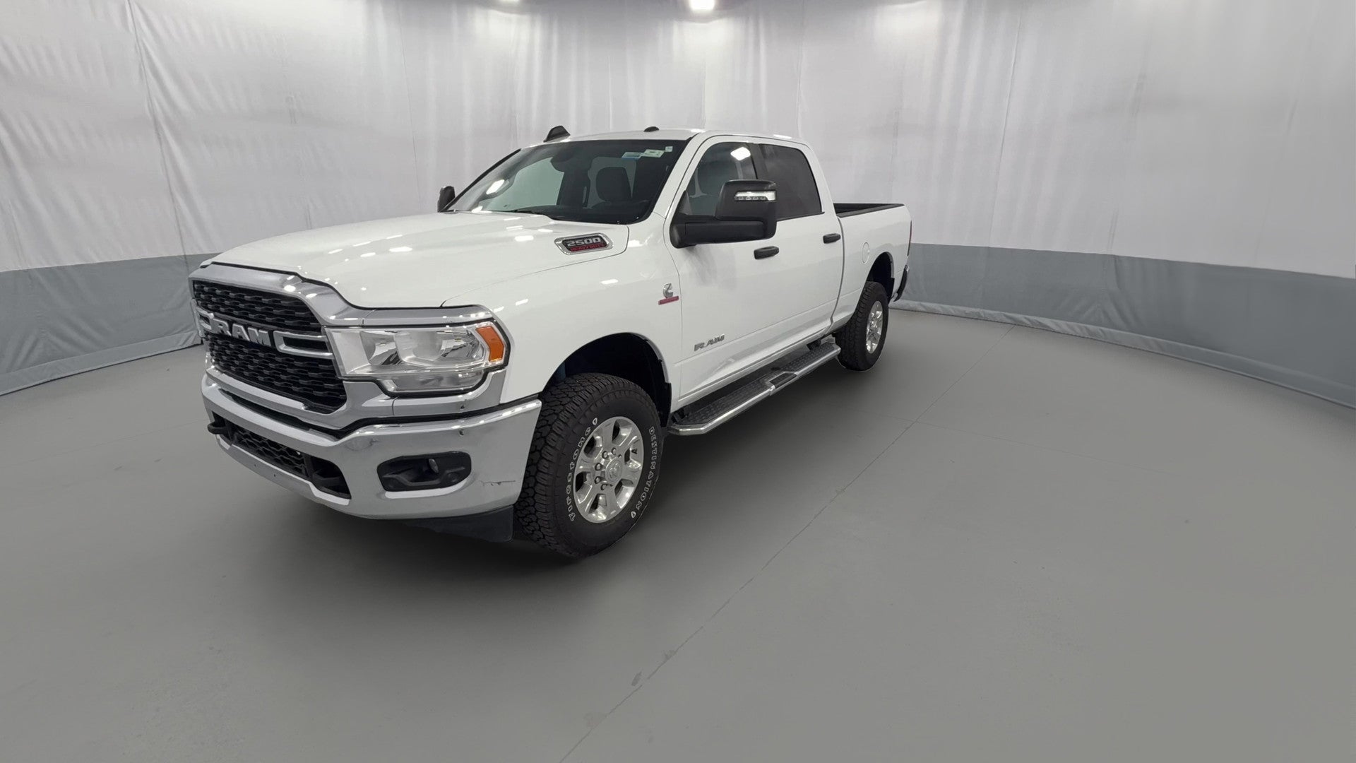 2024 Ram 2500 Crew Cab vehicle photo