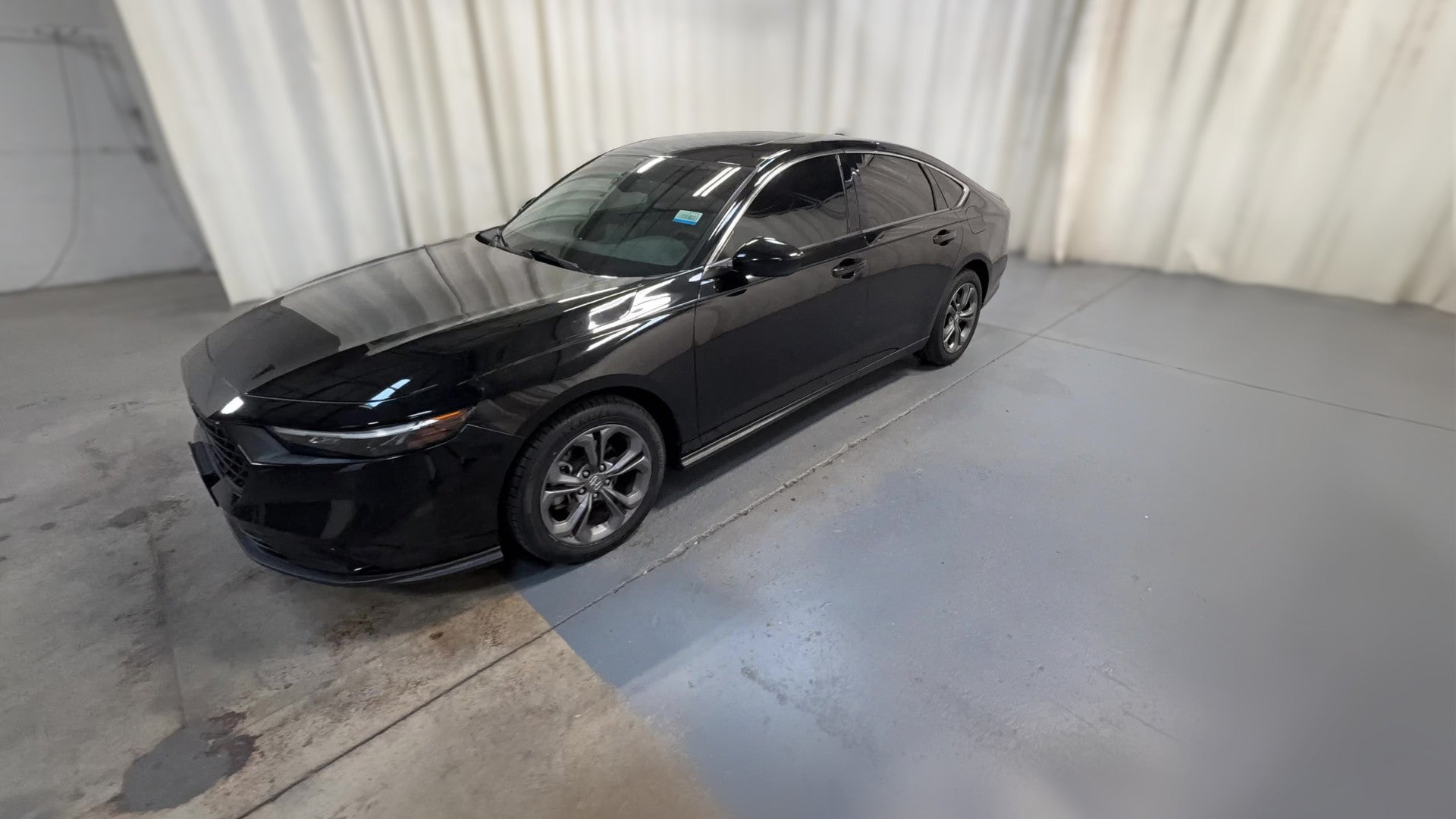2023 Honda Accord vehicle photo