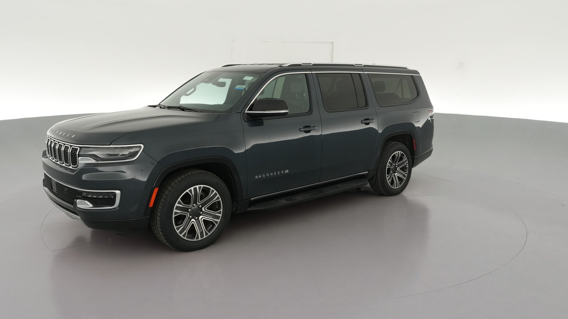2023 Jeep Wagoneer L vehicle photo
