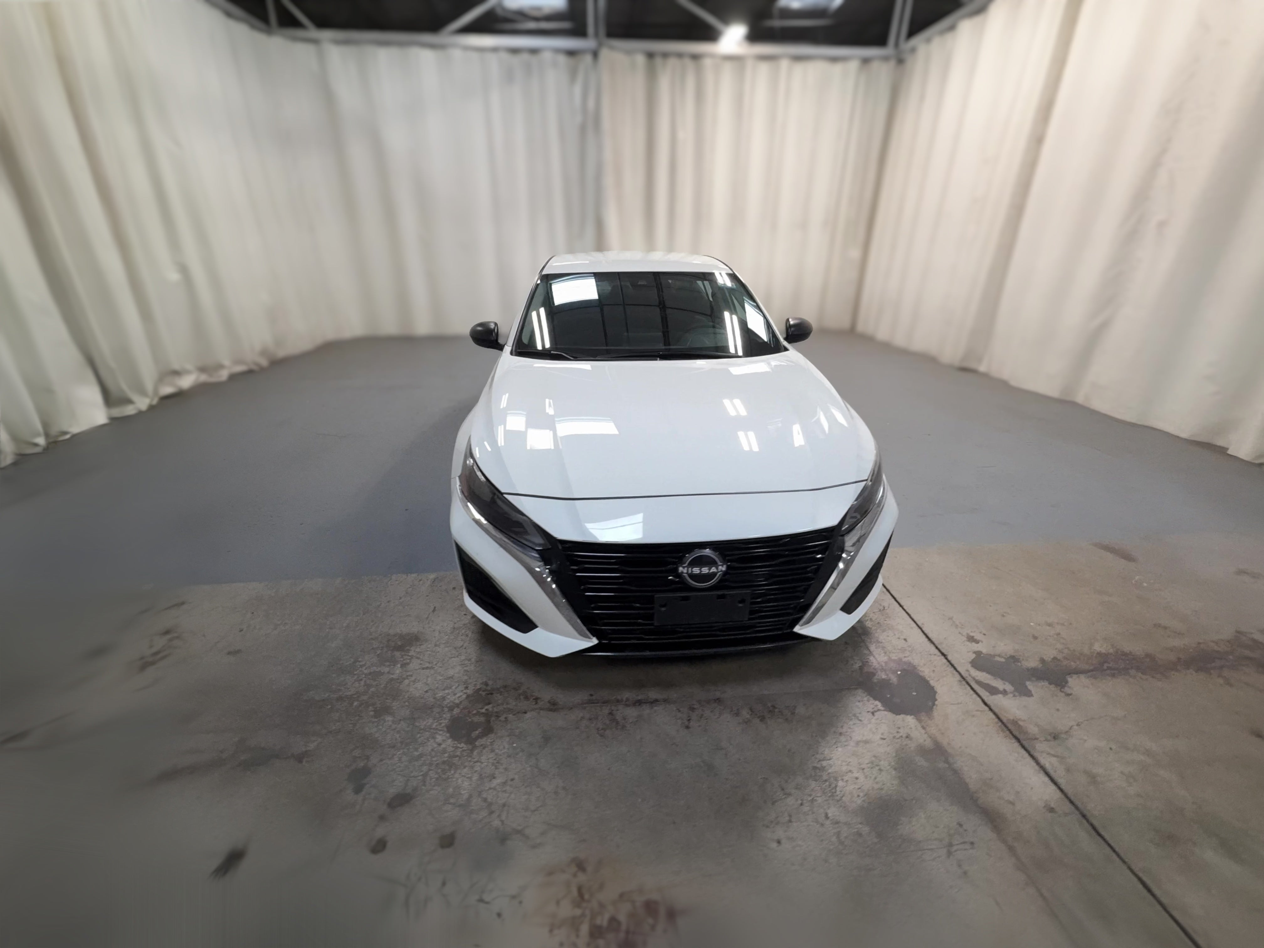 2025 Nissan Altima SV - Photo 21