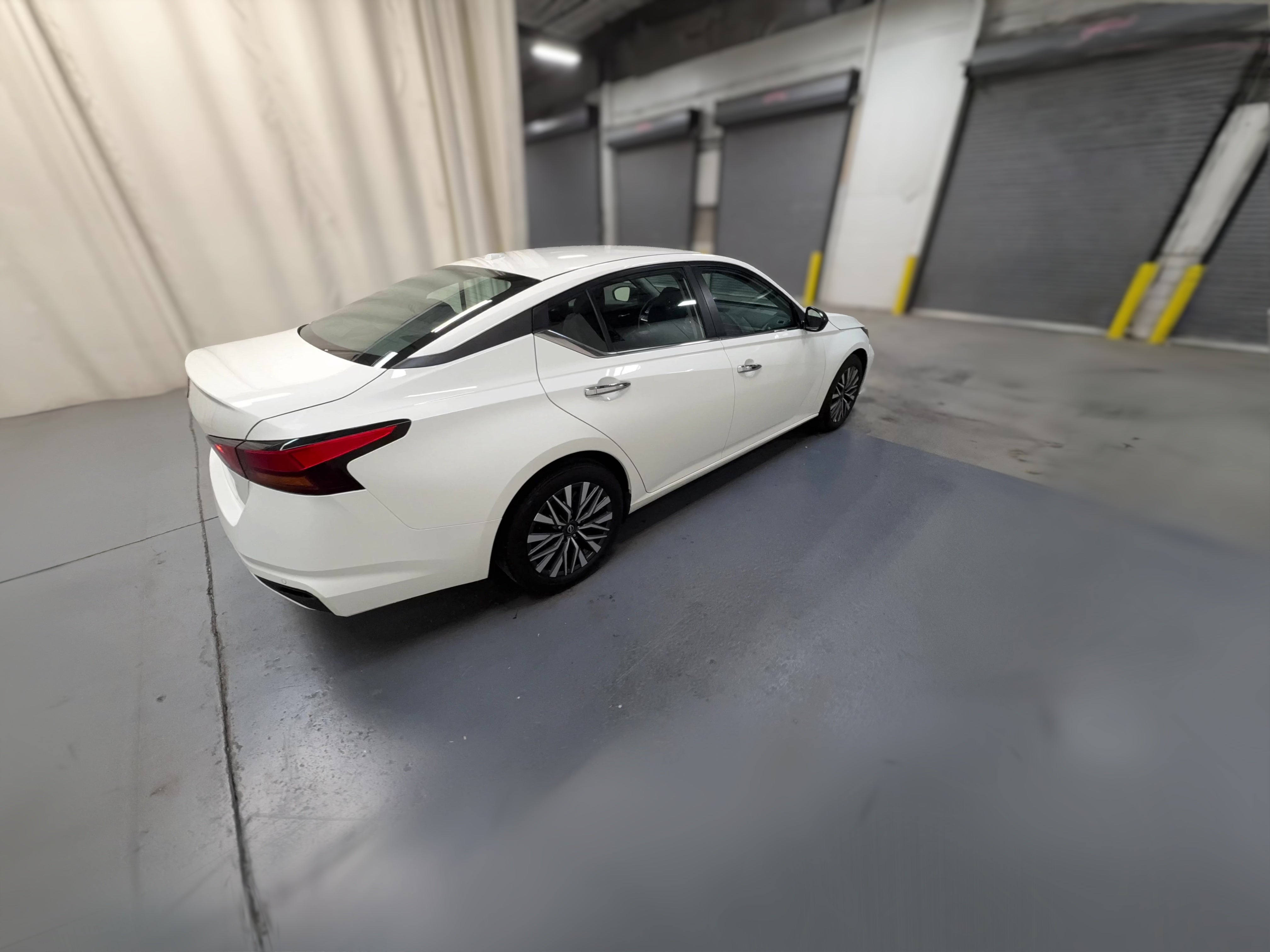 2025 Nissan Altima SV - Photo 32