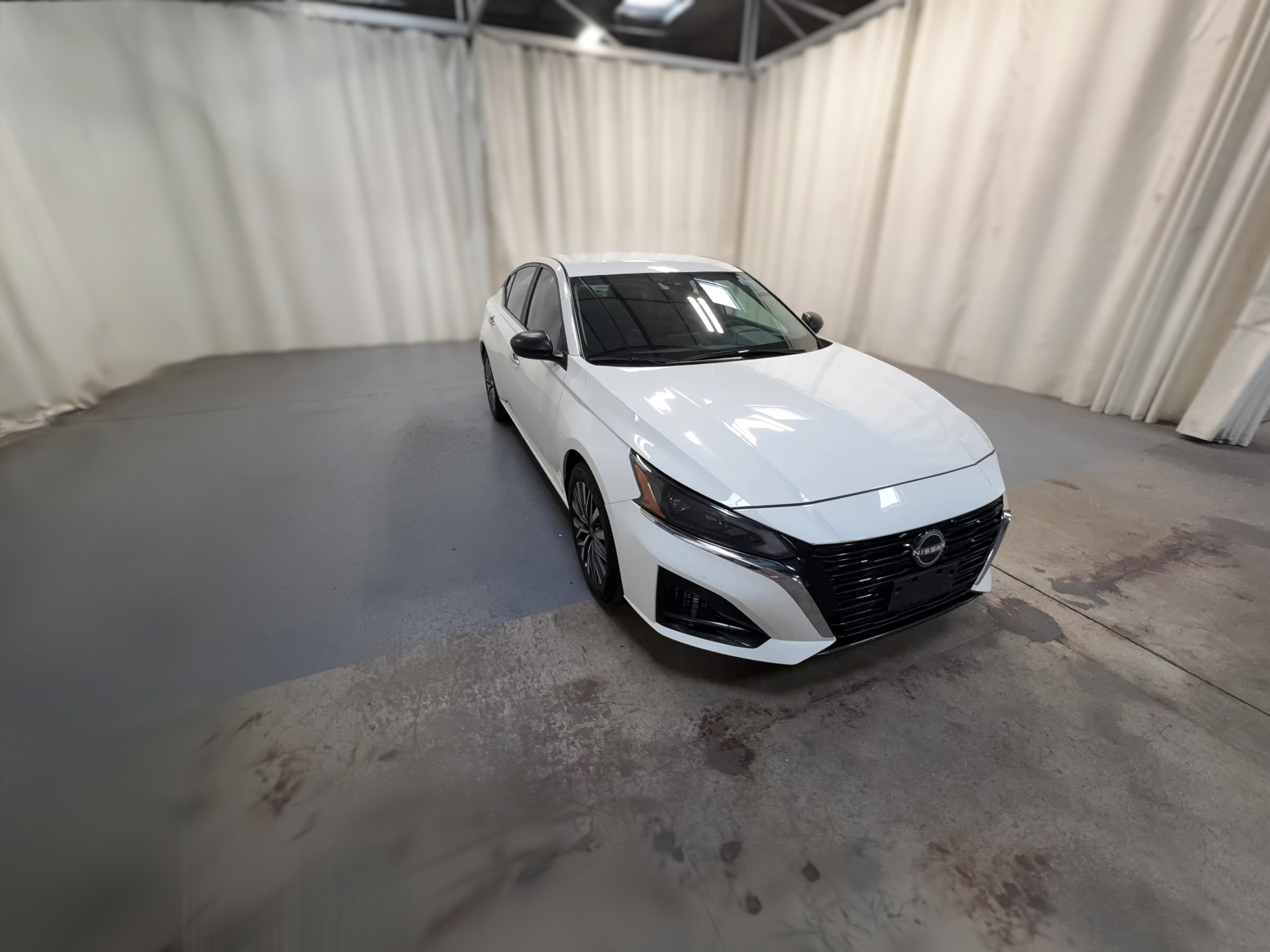 2025 Nissan Altima SV - Photo 36