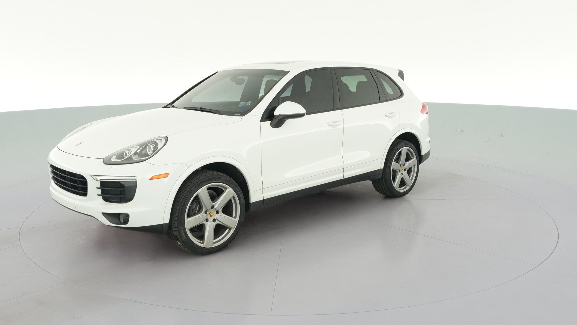 2018 Porsche Cayenne vehicle photo