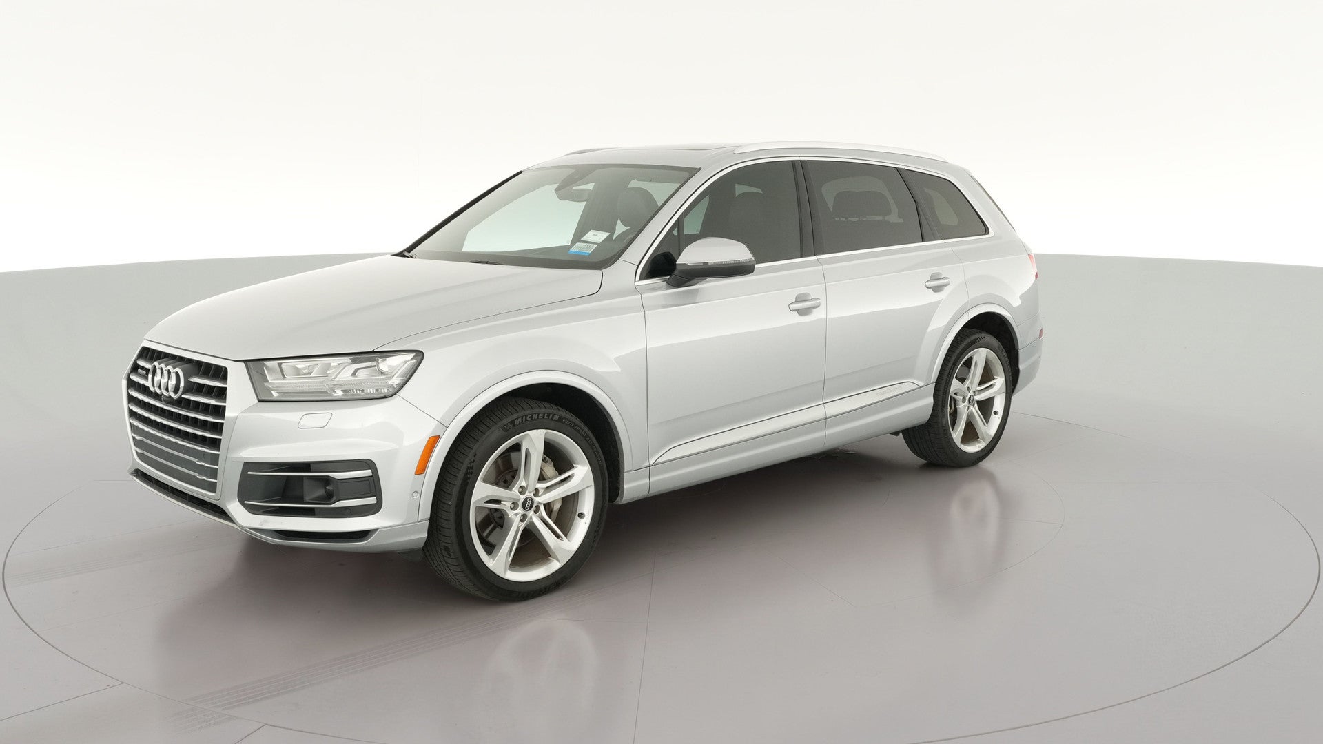 2019 Audi Q7 vehicle photo