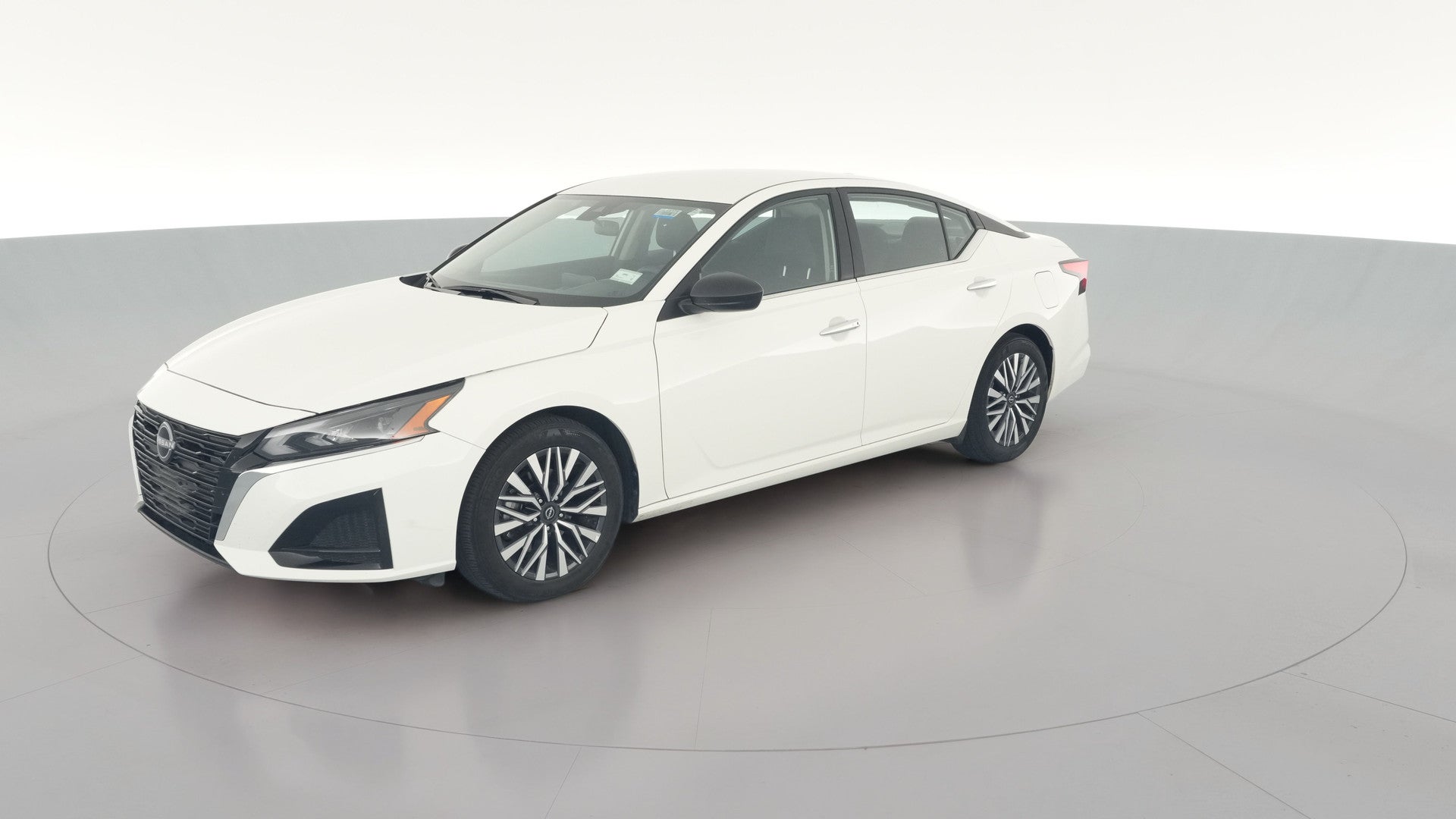 2025 Nissan Altima vehicle photo