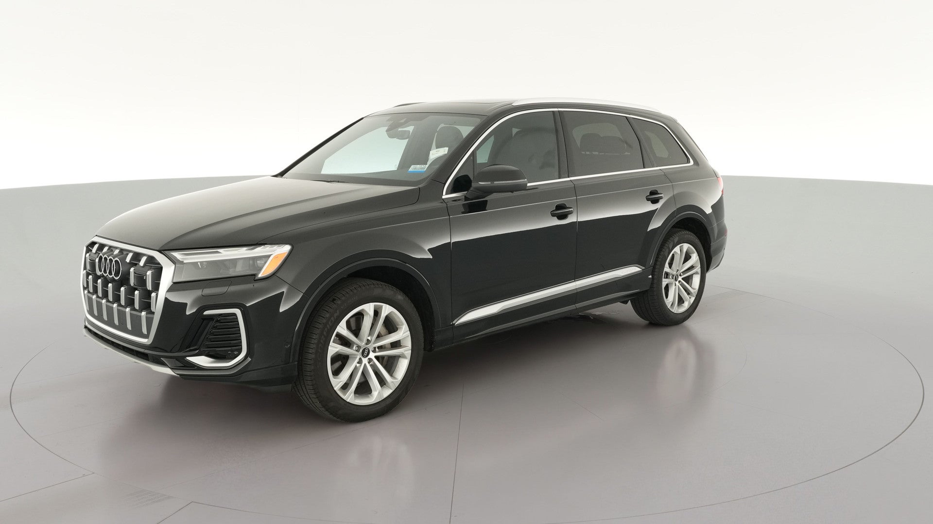 2025 Audi Q7 vehicle photo