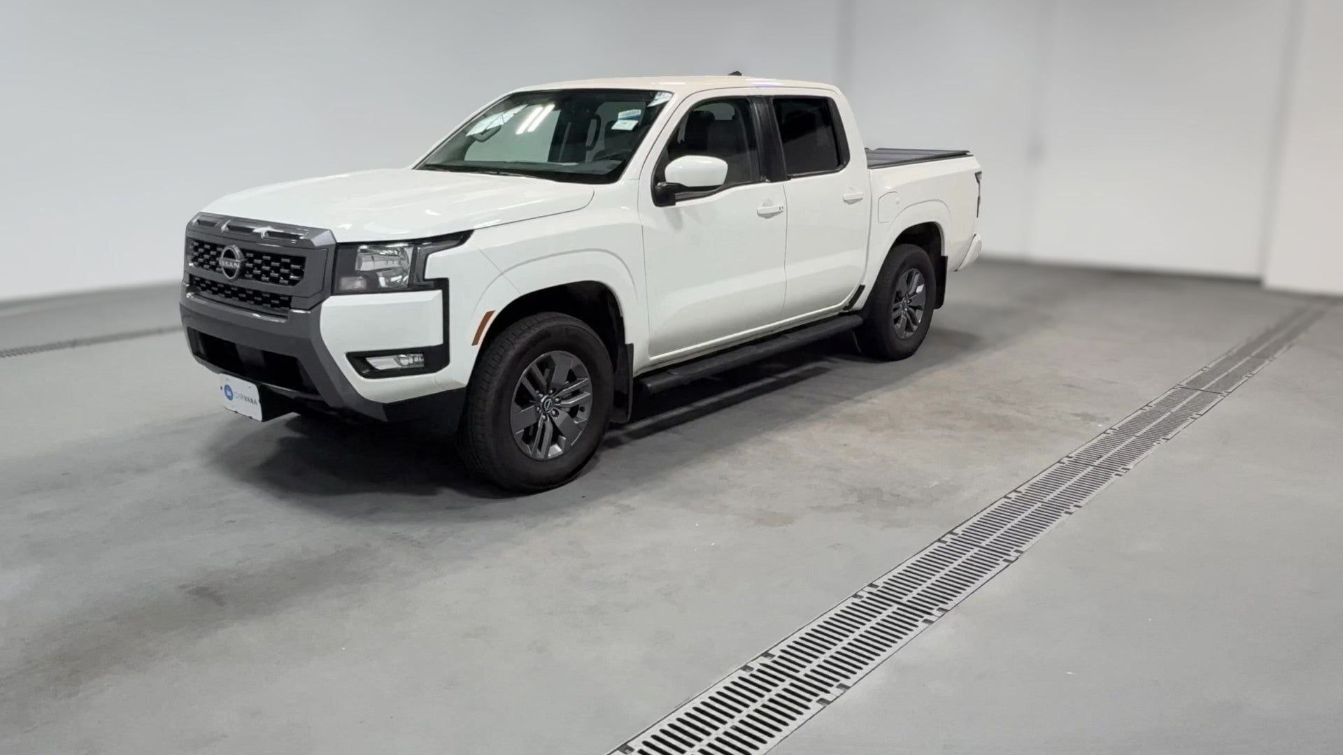 2025 Nissan Frontier Crew Cab vehicle photo