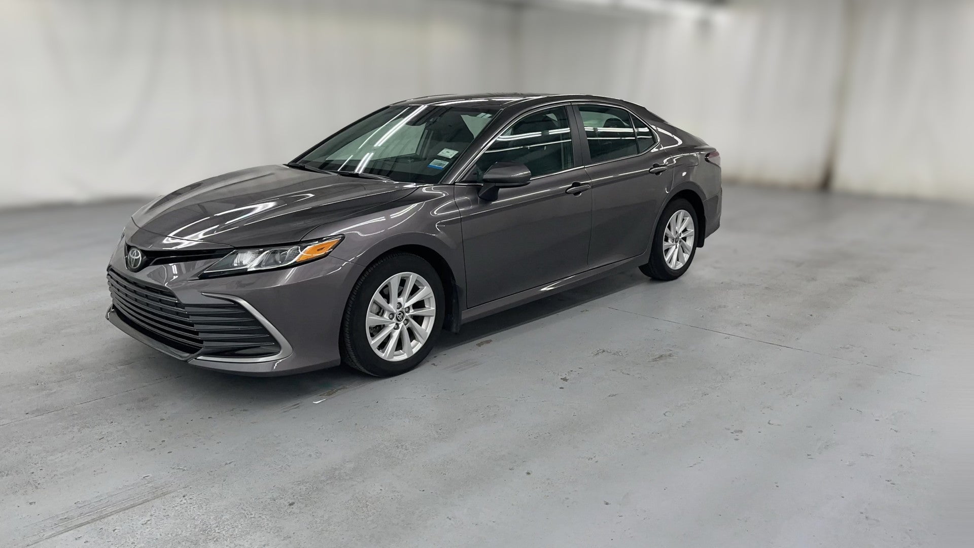 2023 Toyota Camry vehicle photo