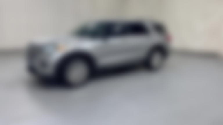 2020 Ford Explorer vehicle photo