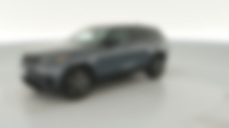 2025 Land Rover Range Rover Velar vehicle photo