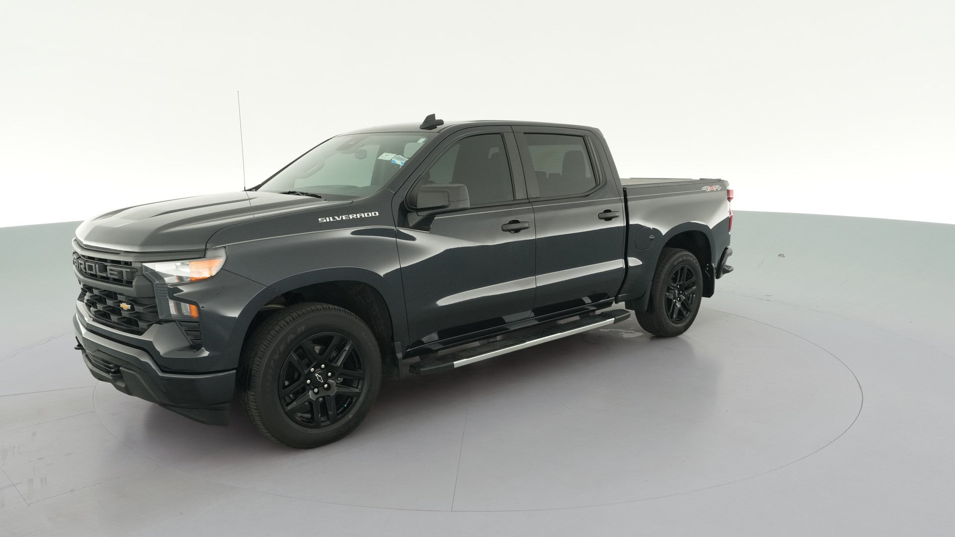 2023 Chevrolet Silverado 1500 Crew Cab vehicle photo