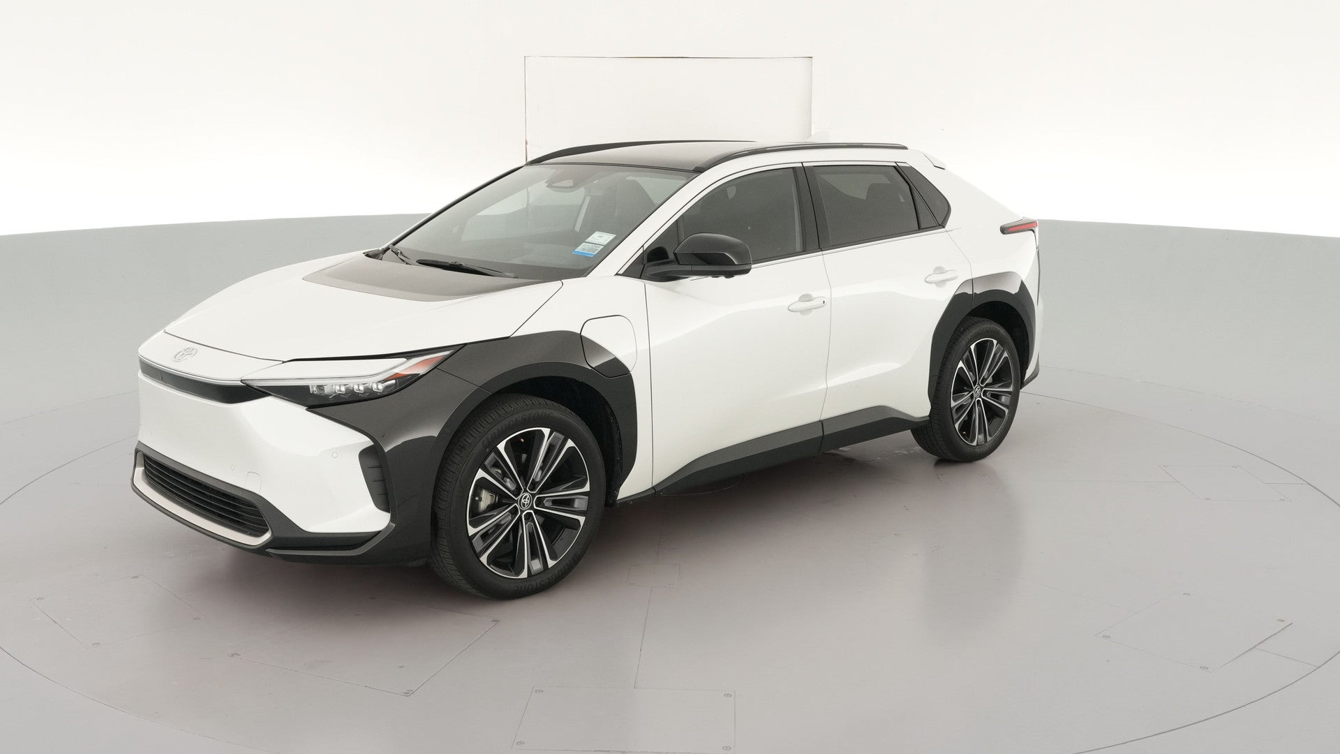 2024 Toyota bZ4X vehicle photo