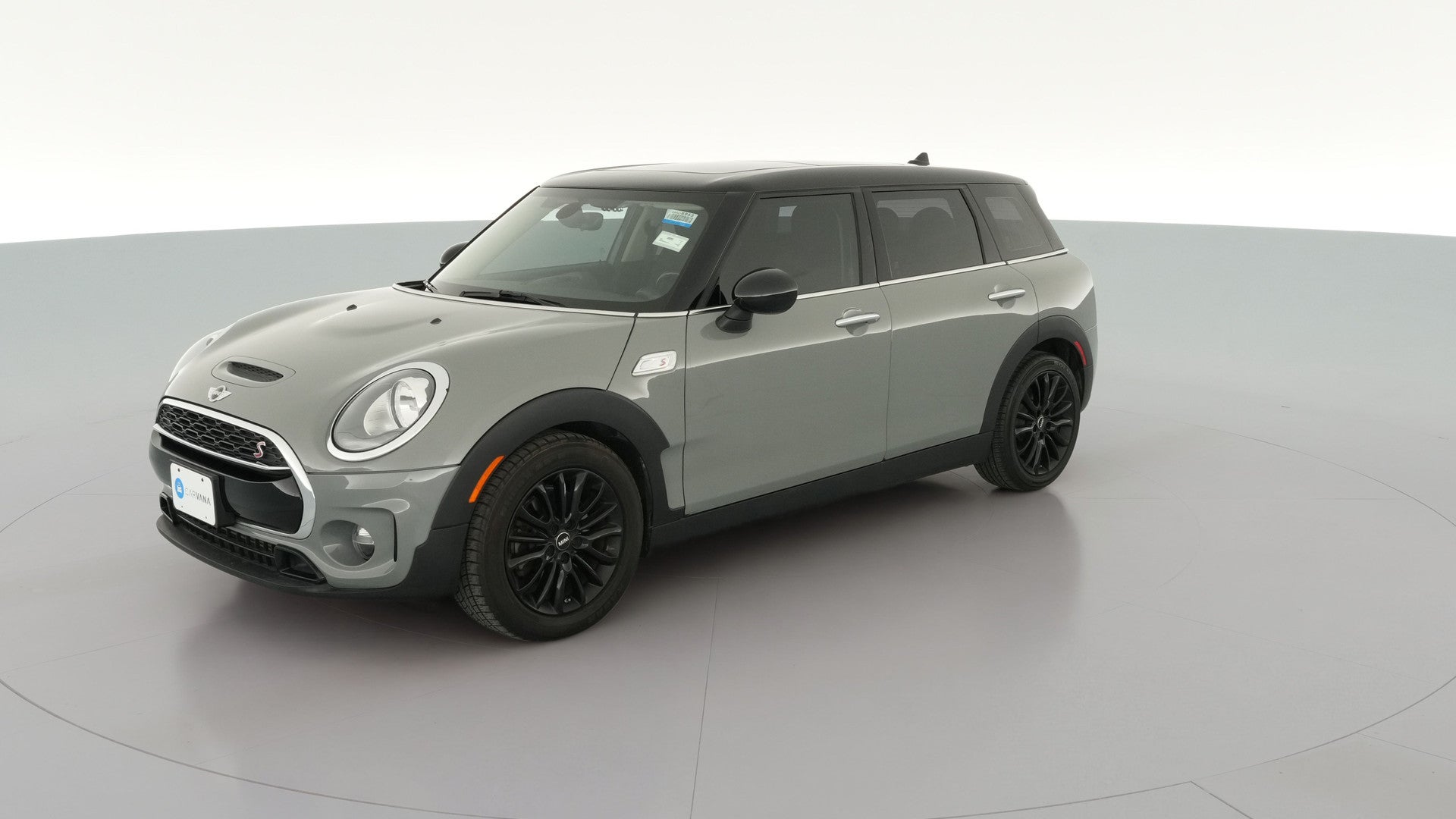 2017 MINI Clubman vehicle photo