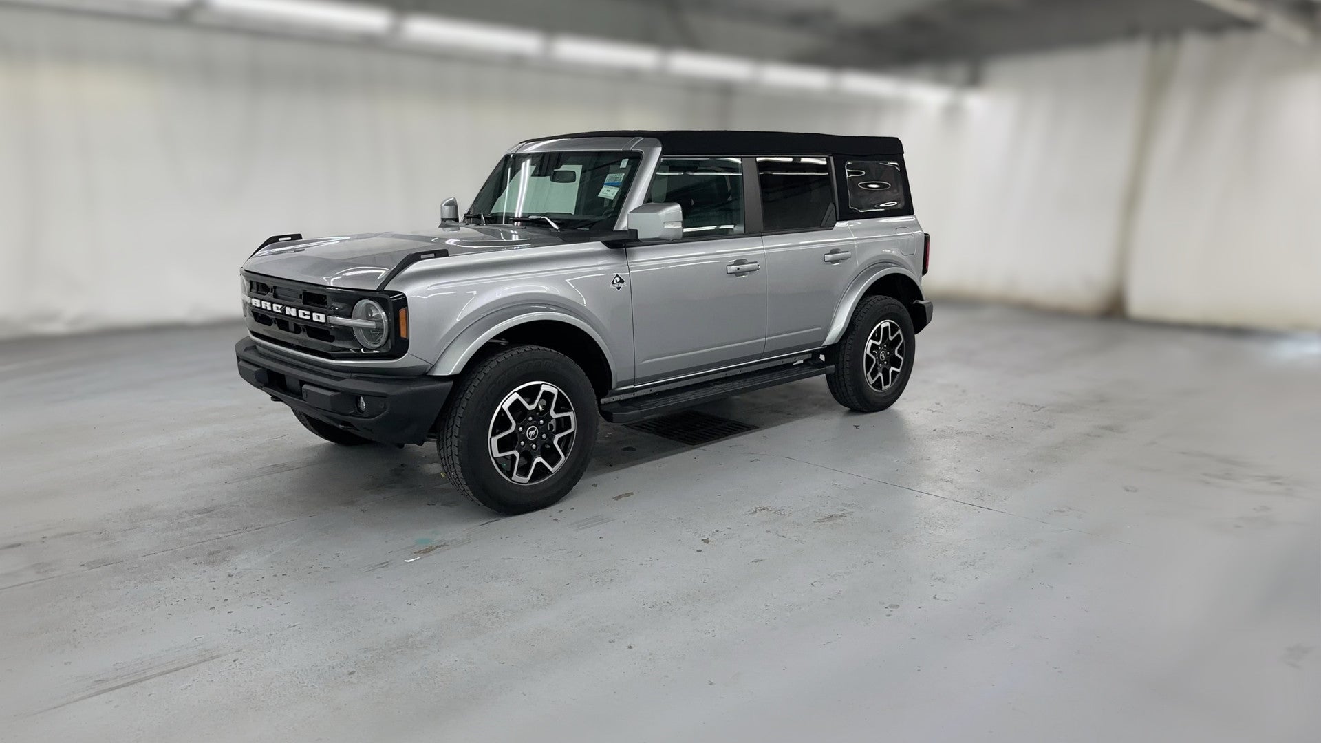 2024 Ford Bronco vehicle photo