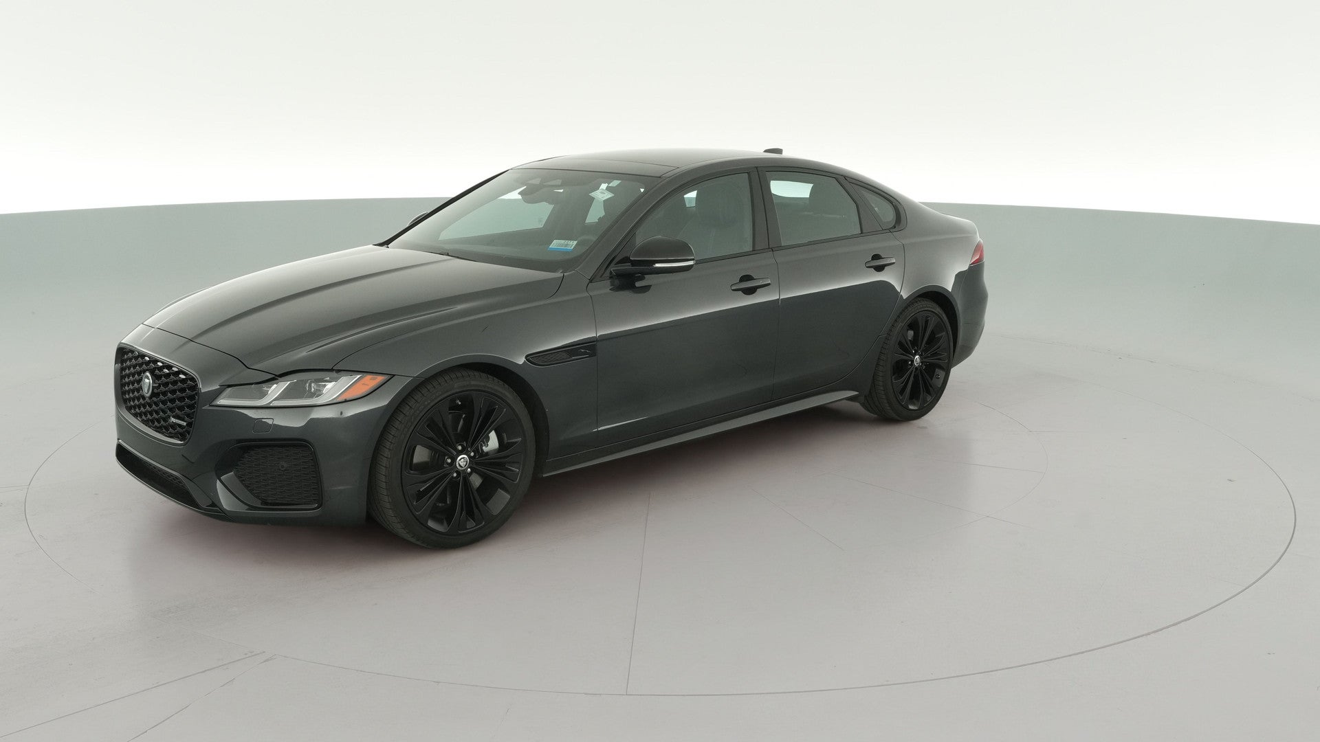2024 Jaguar XF vehicle photo