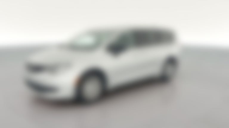 2024 Chrysler Voyager vehicle photo