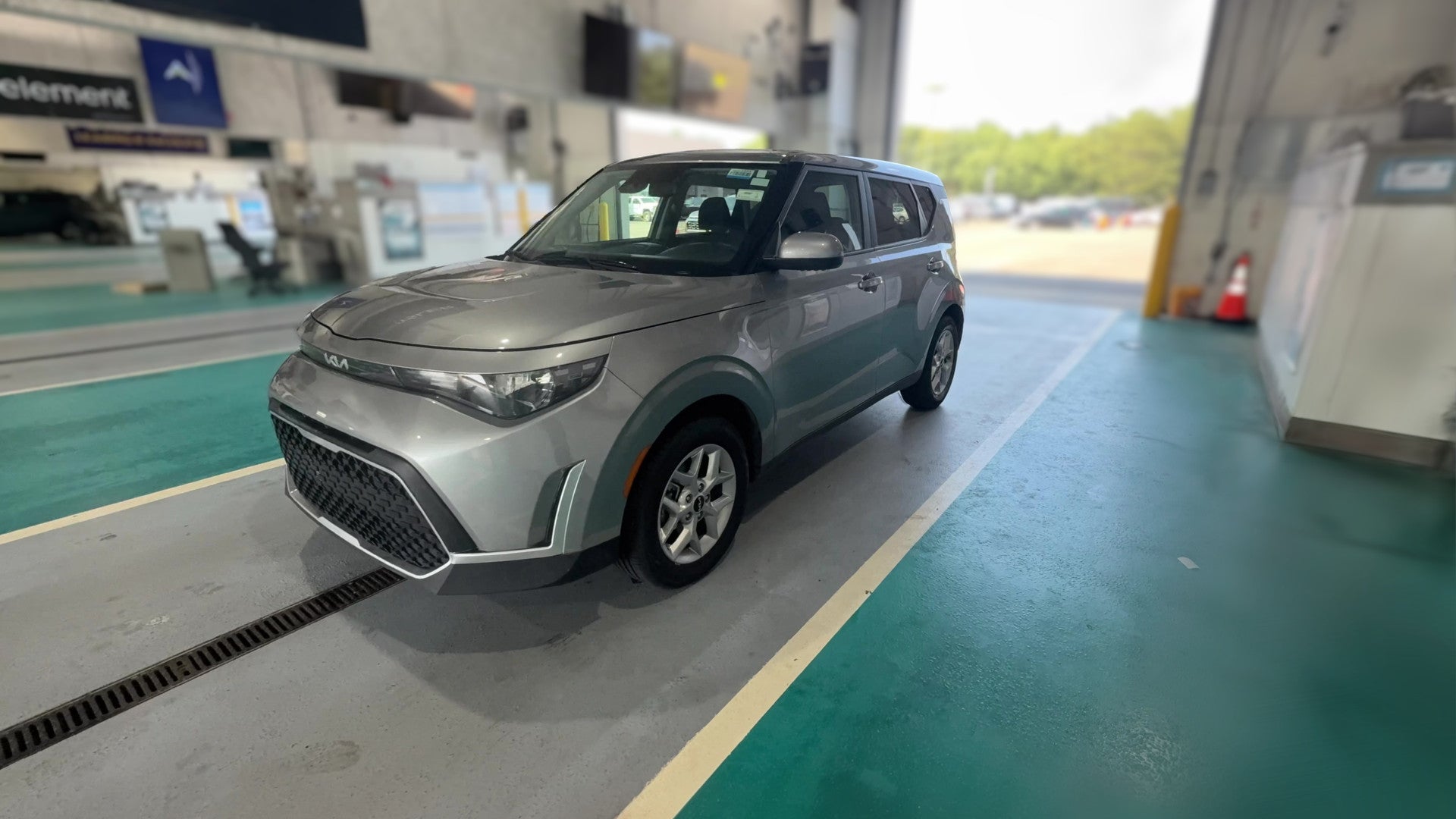 2025 Kia Soul vehicle photo