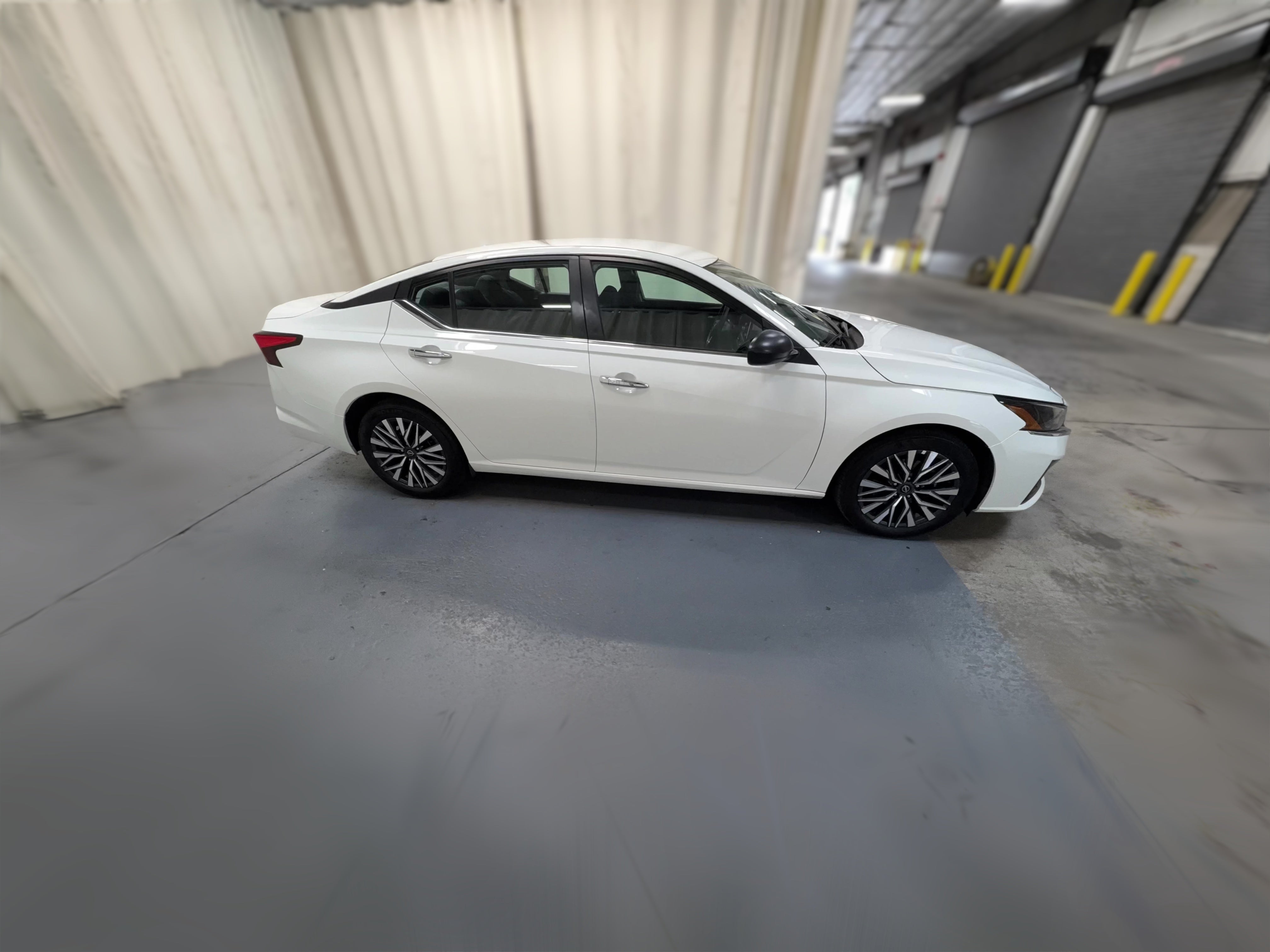 2025 Nissan Altima SV - Photo 31