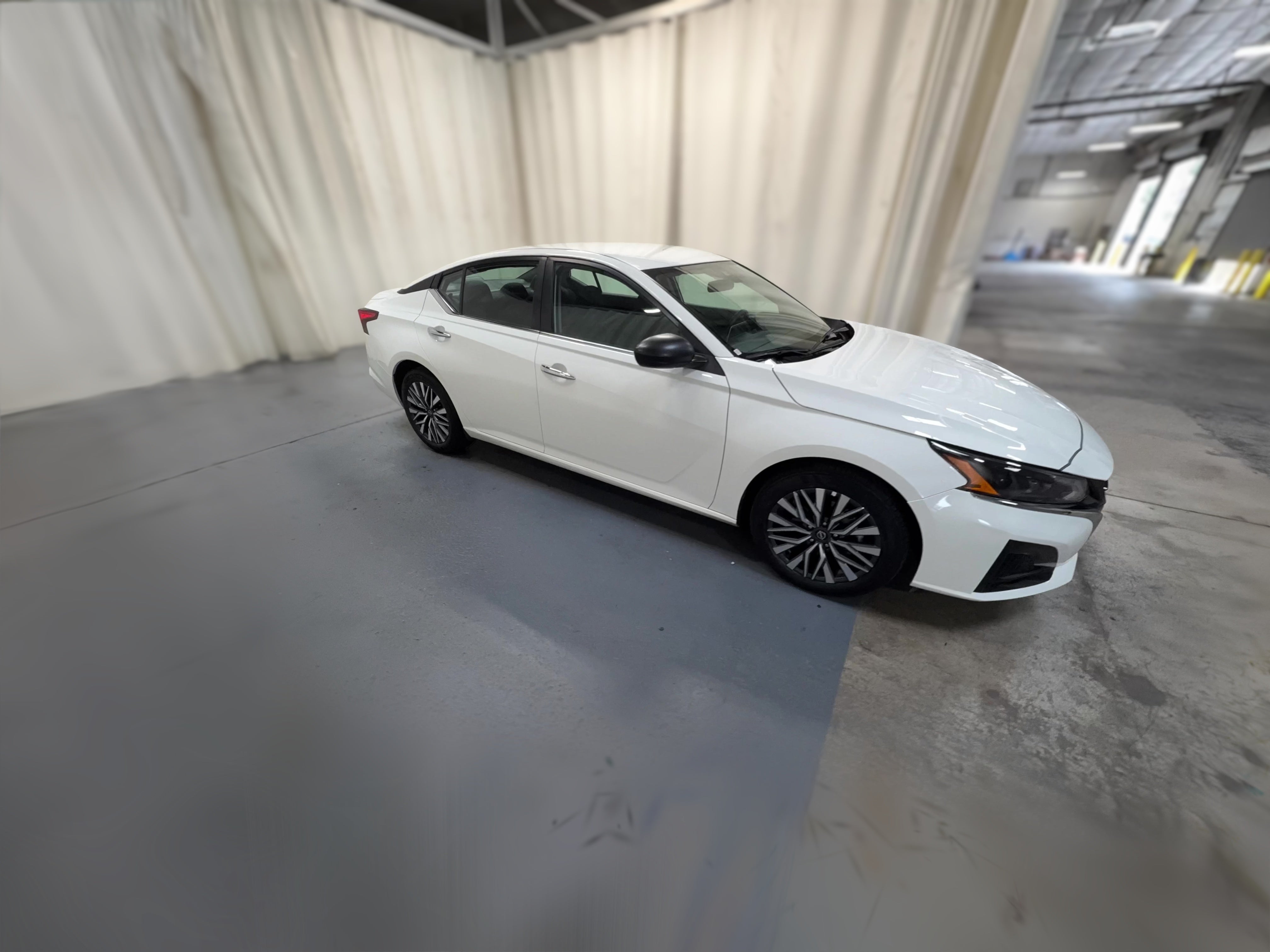 2025 Nissan Altima SV - Photo 32