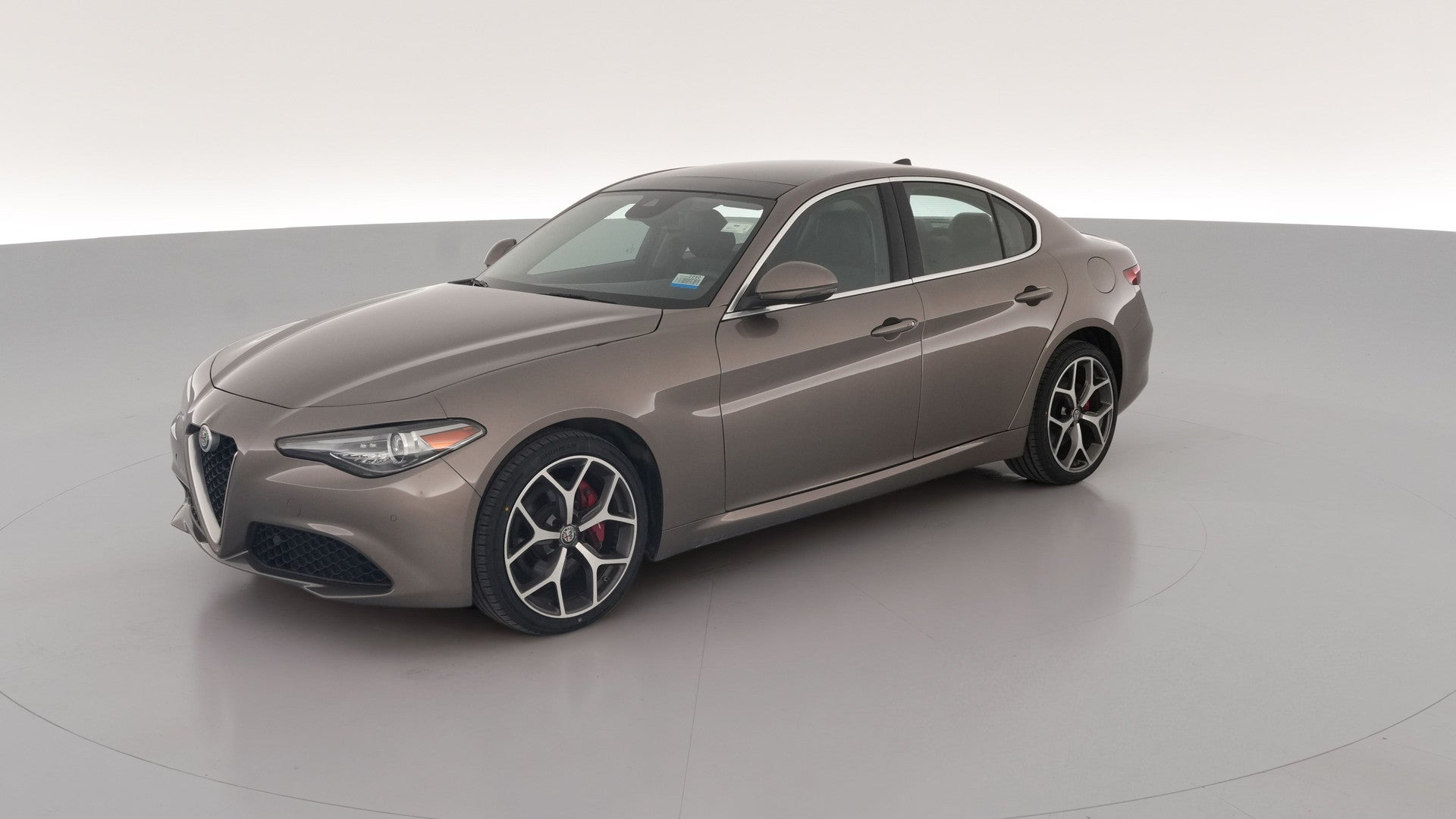 2019 Alfa Romeo Giulia vehicle photo