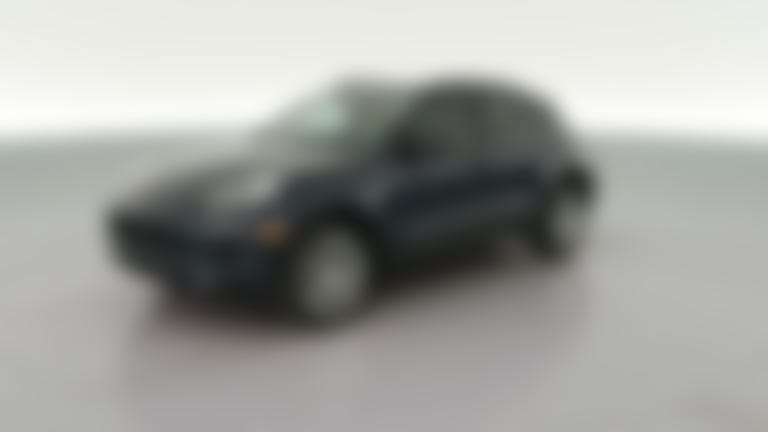 2018 Porsche Macan vehicle photo