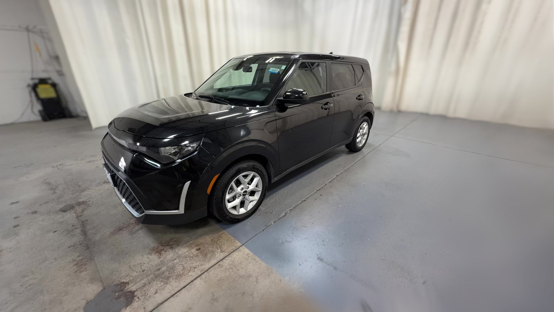 2025 Kia Soul vehicle photo