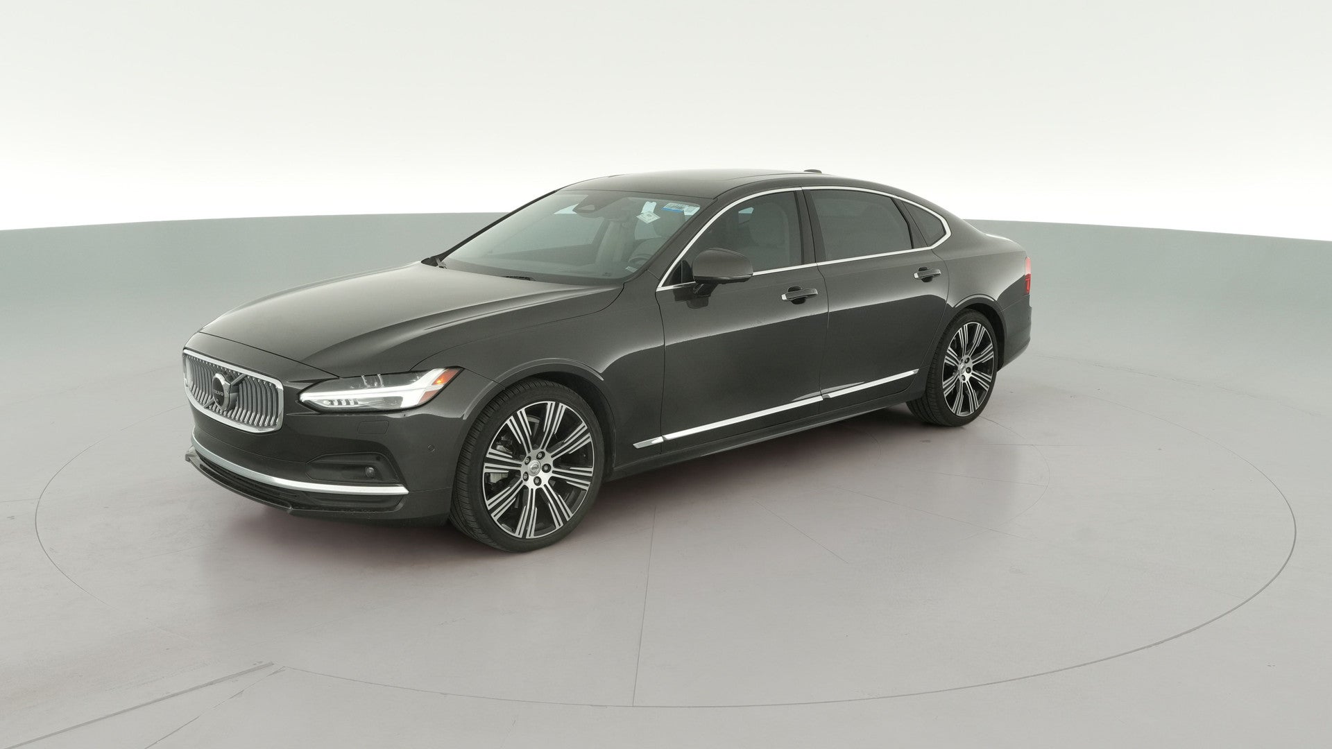 2022 Volvo S90 vehicle photo