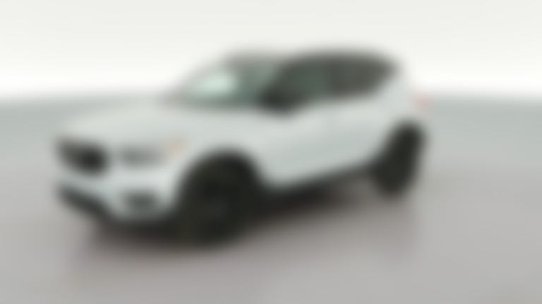 2020 Volvo XC40 vehicle photo