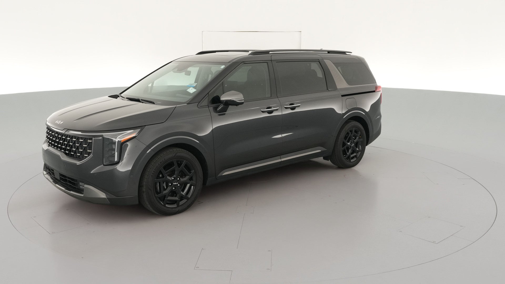 2025 Kia Carnival vehicle photo