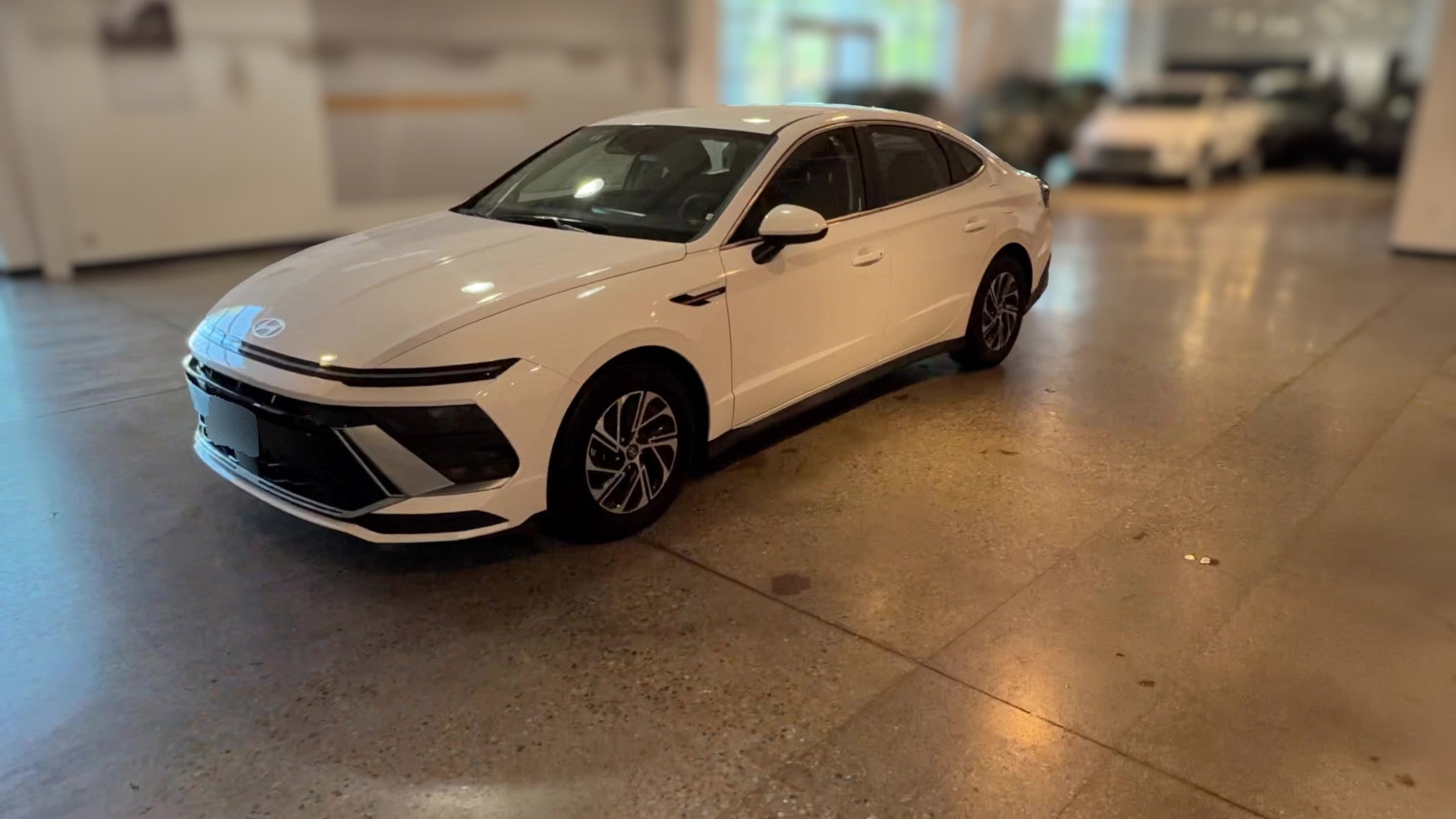 2026 Hyundai Sonata Hybrid vehicle photo
