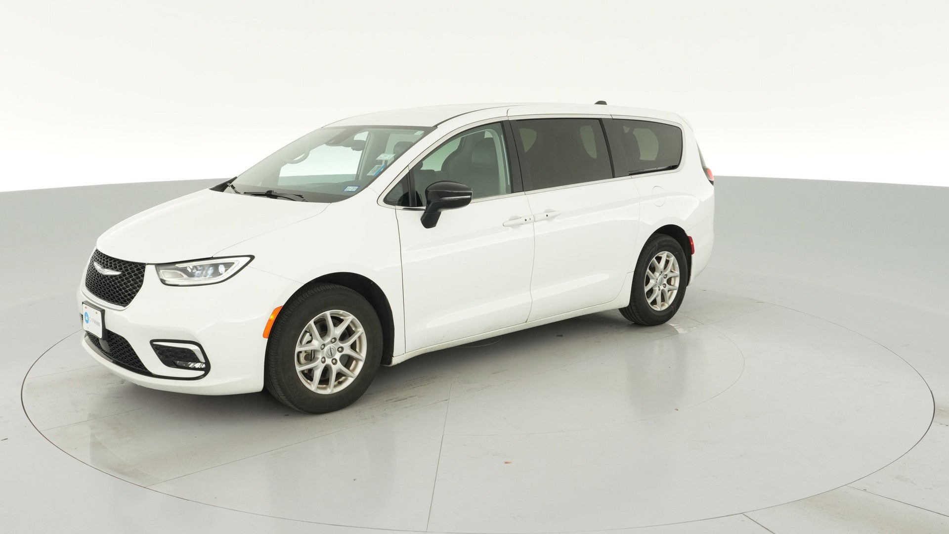 2024 Chrysler Pacifica vehicle photo