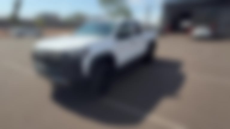 2026 Chevrolet Colorado Crew Cab vehicle photo