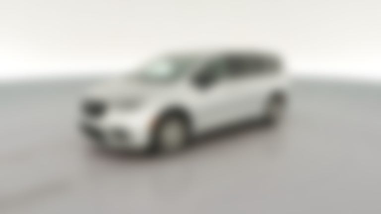2024 Chrysler Pacifica vehicle photo