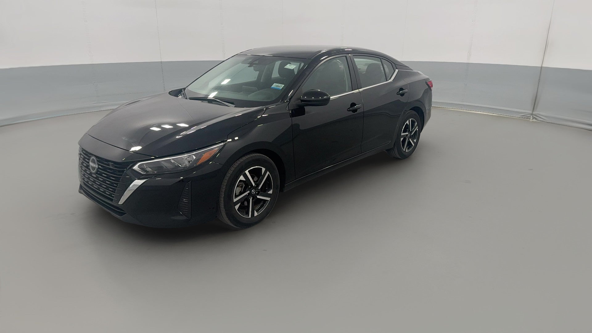 2025 Nissan Sentra vehicle photo