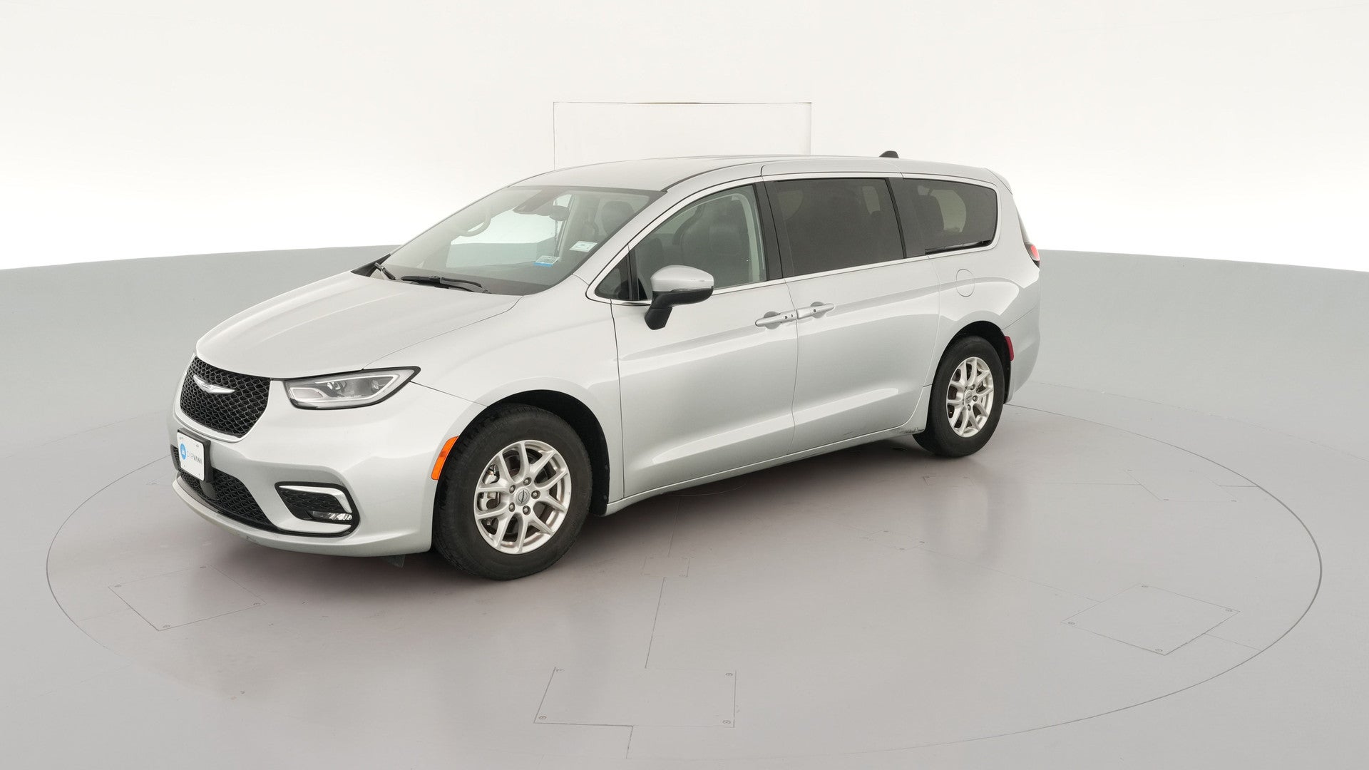 2023 Chrysler Pacifica vehicle photo