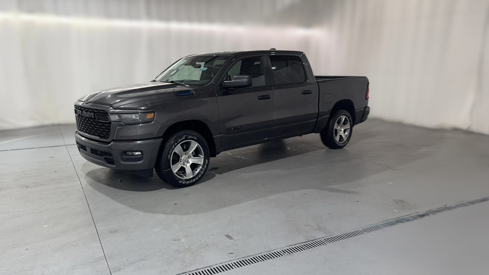 2026 Ram 1500 Crew Cab vehicle photo