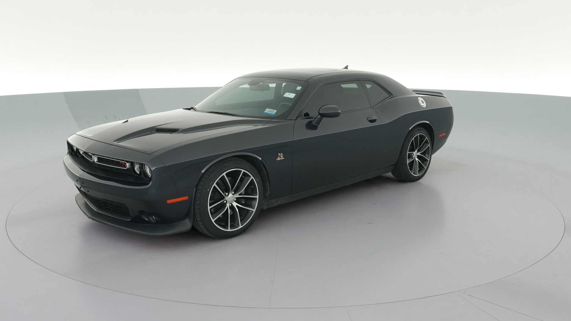 2016 Dodge Challenger vehicle photo
