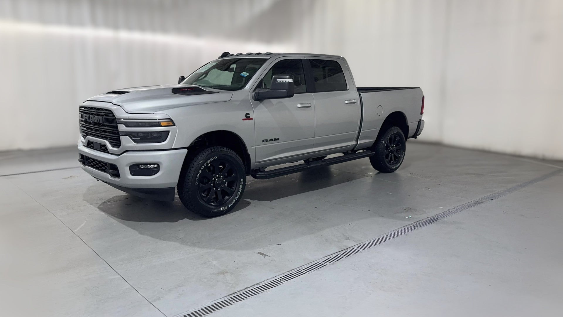 2026 Ram 2500 Crew Cab vehicle photo