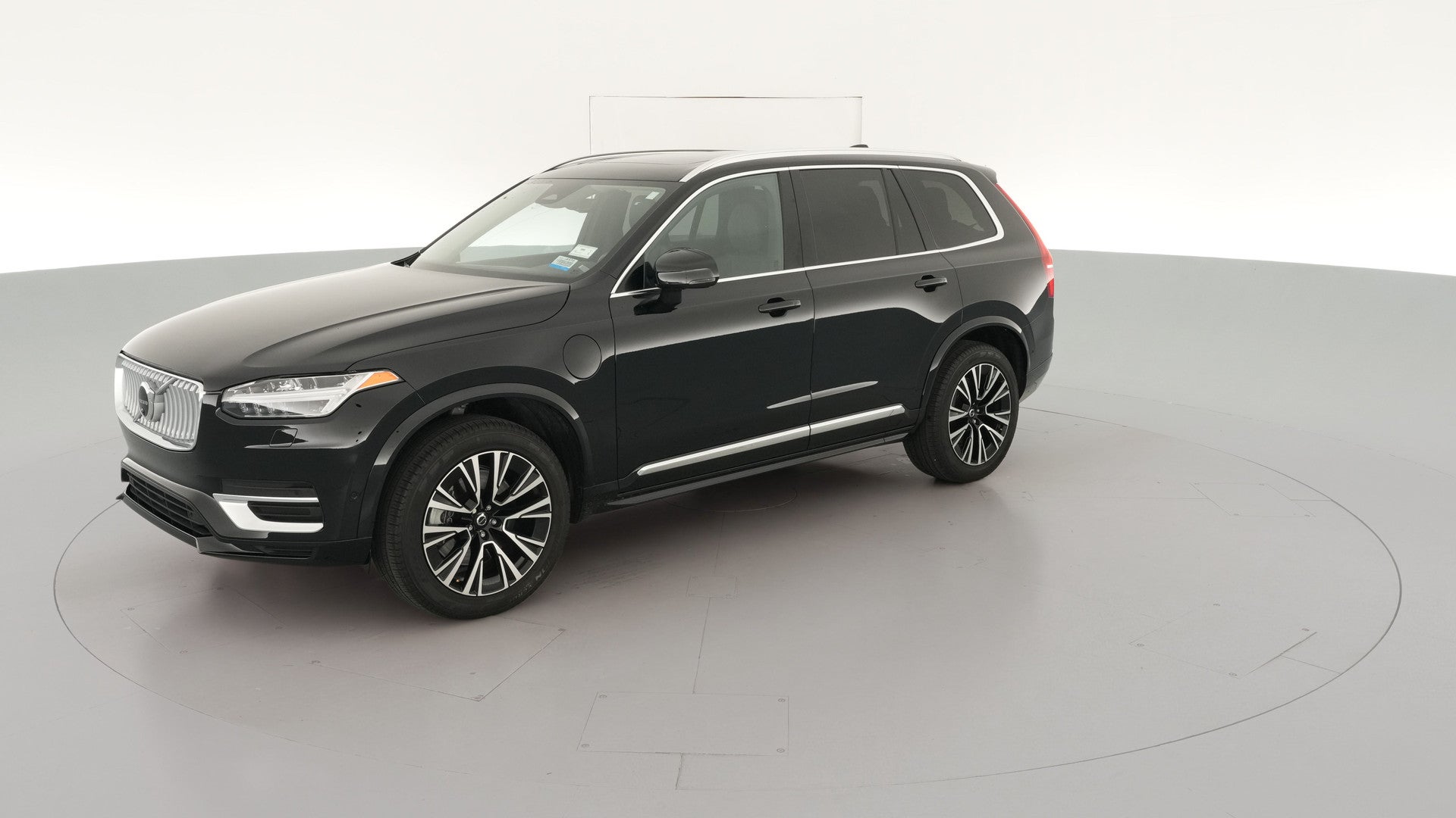 2025 Volvo XC90 vehicle photo