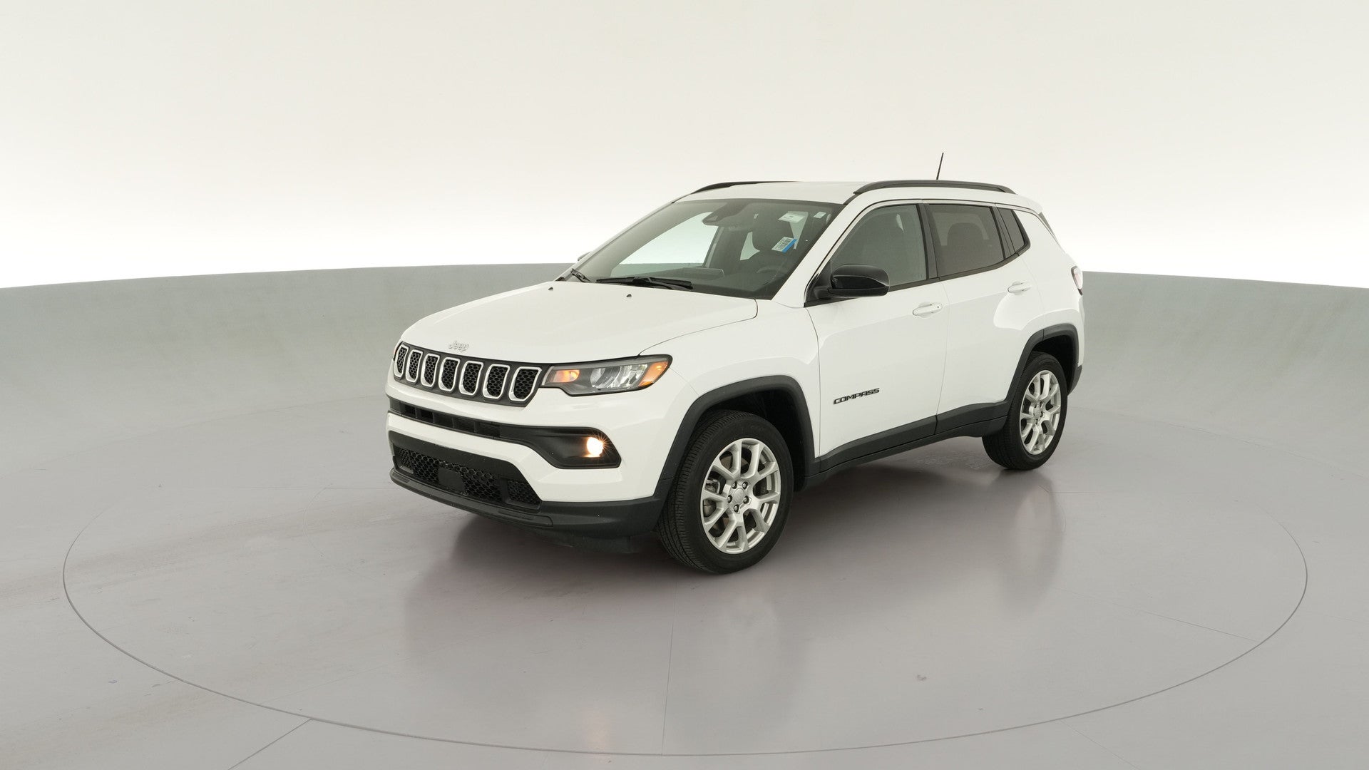 2024 Jeep Compass vehicle photo