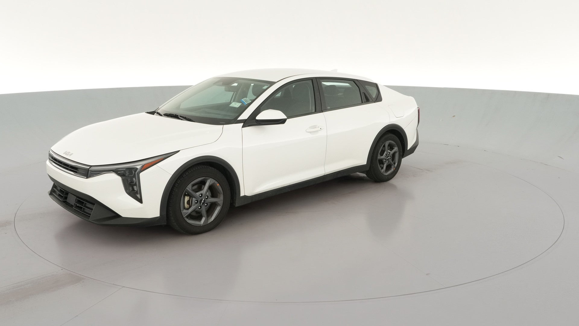 2025 Kia K4 vehicle photo