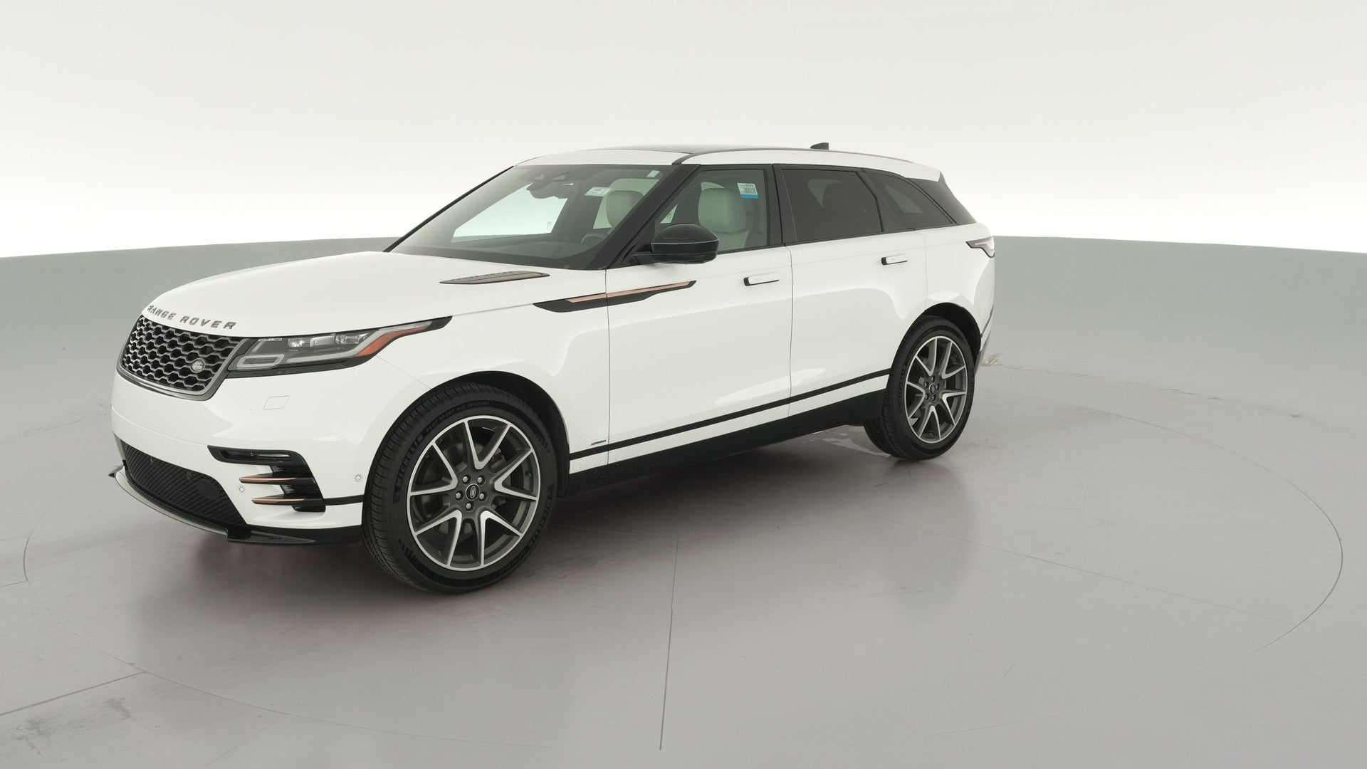 2021 Land Rover Range Rover Velar vehicle photo