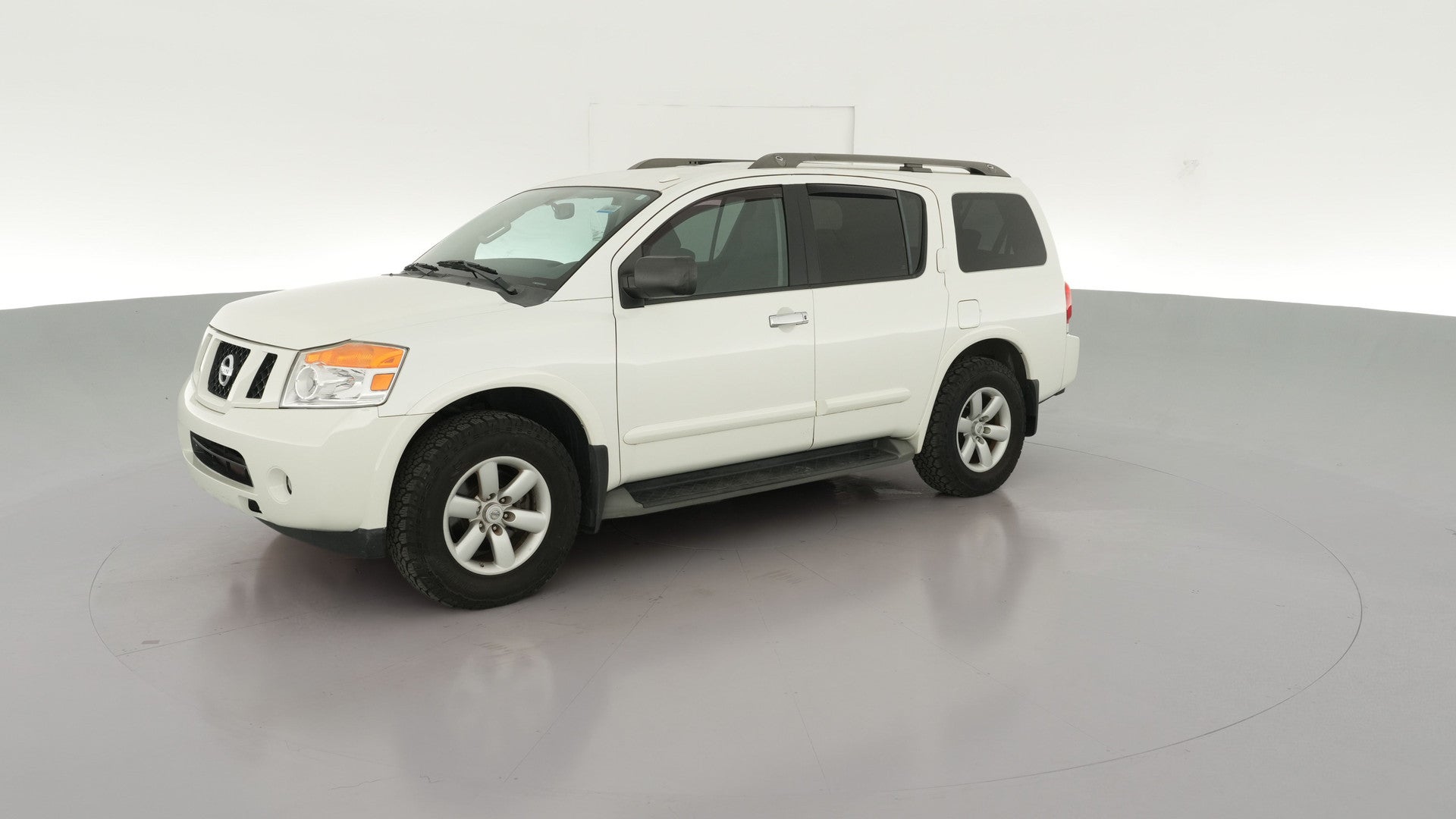 2015 Nissan Armada vehicle photo