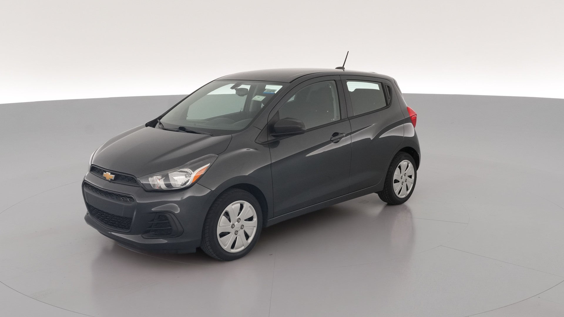 2018 Chevrolet Spark vehicle photo