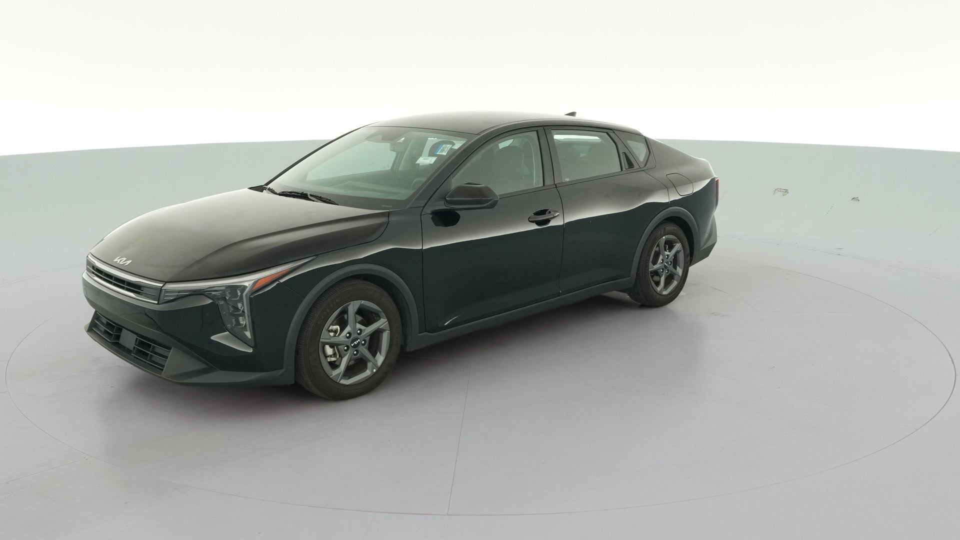 2025 Kia K4 vehicle photo