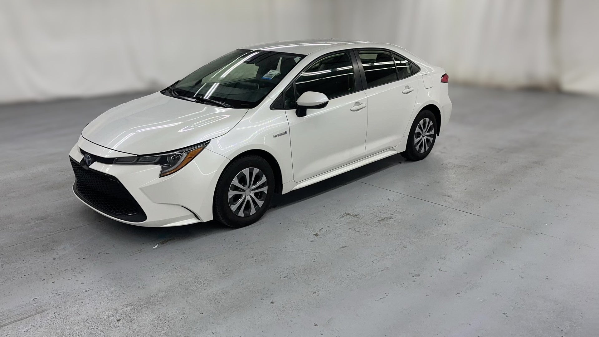 2020 Toyota Corolla Hybrid vehicle photo