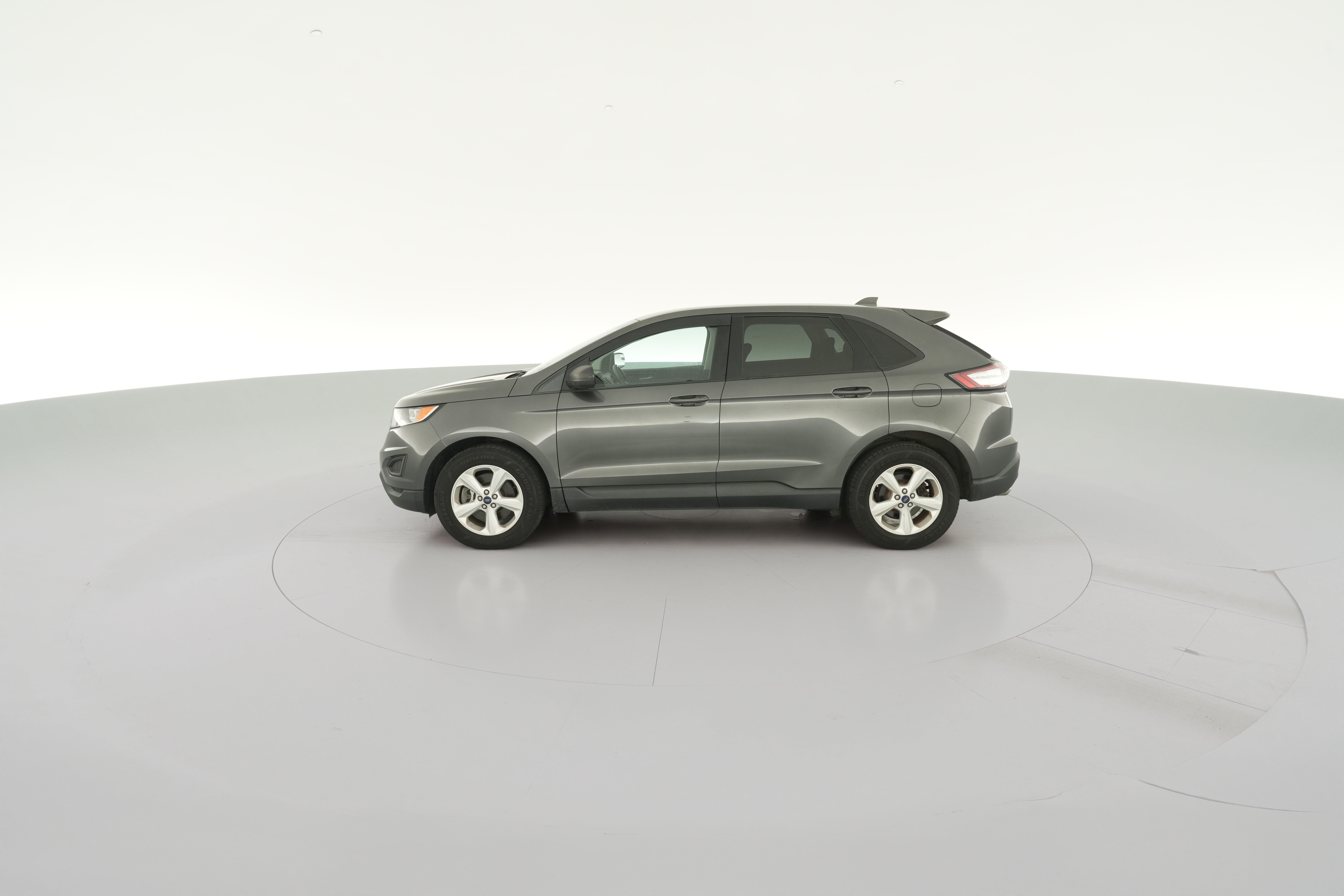 2018 Ford Edge SE - Photo 27